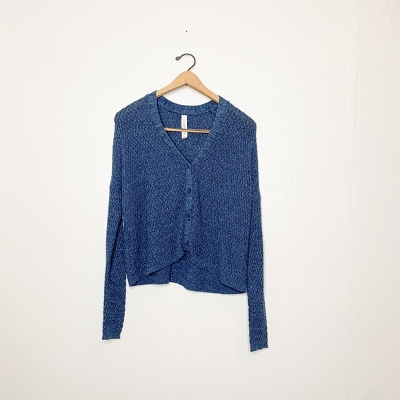 Aeropostale Blue Knit Button Front‎ Knit Cardigan Sweater XS - Picture 2 of 6